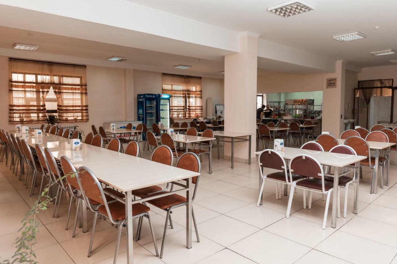 Gym Inn Tasken Kültér fotó